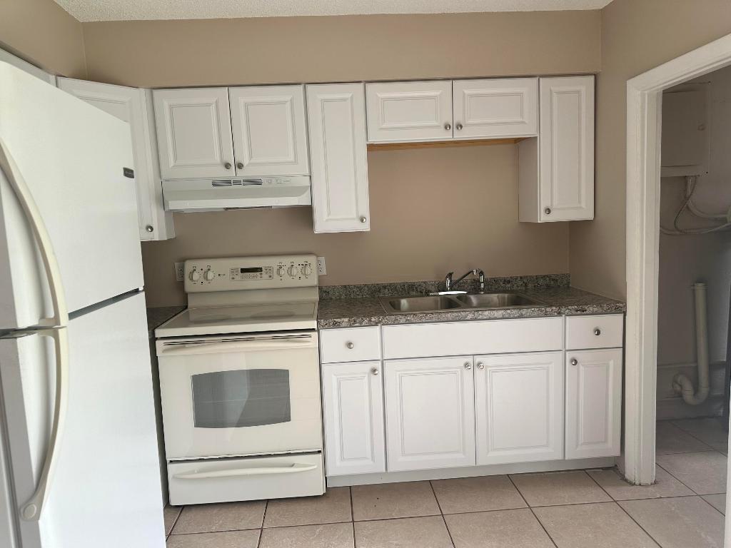 WAGNER - Residential Lease