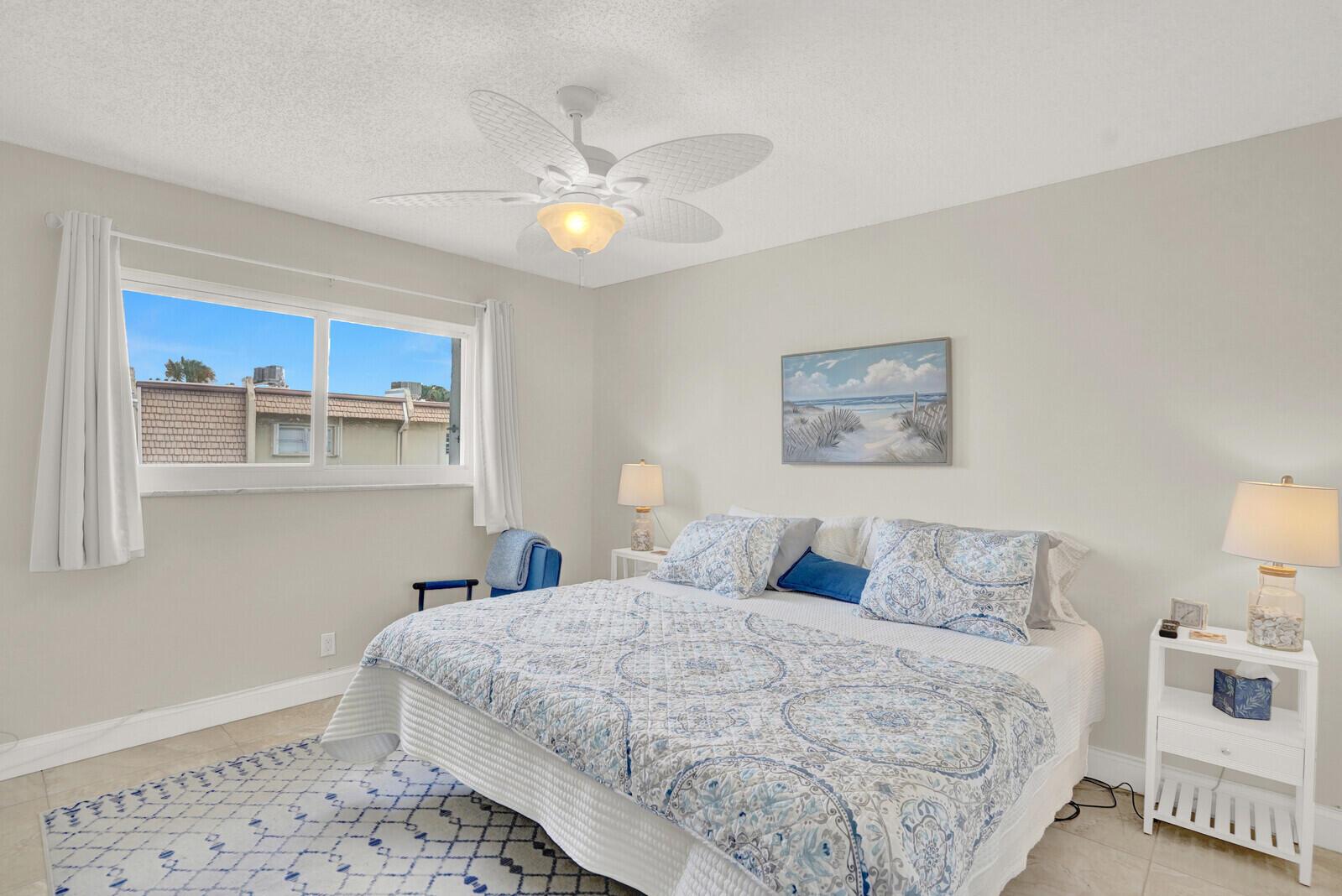 SNUG HARBOR GARDENS - Residential