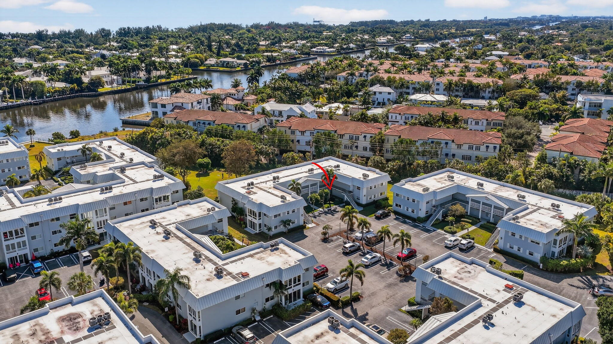 COLONIAL CLUB CONDO SEC 1 - Residential