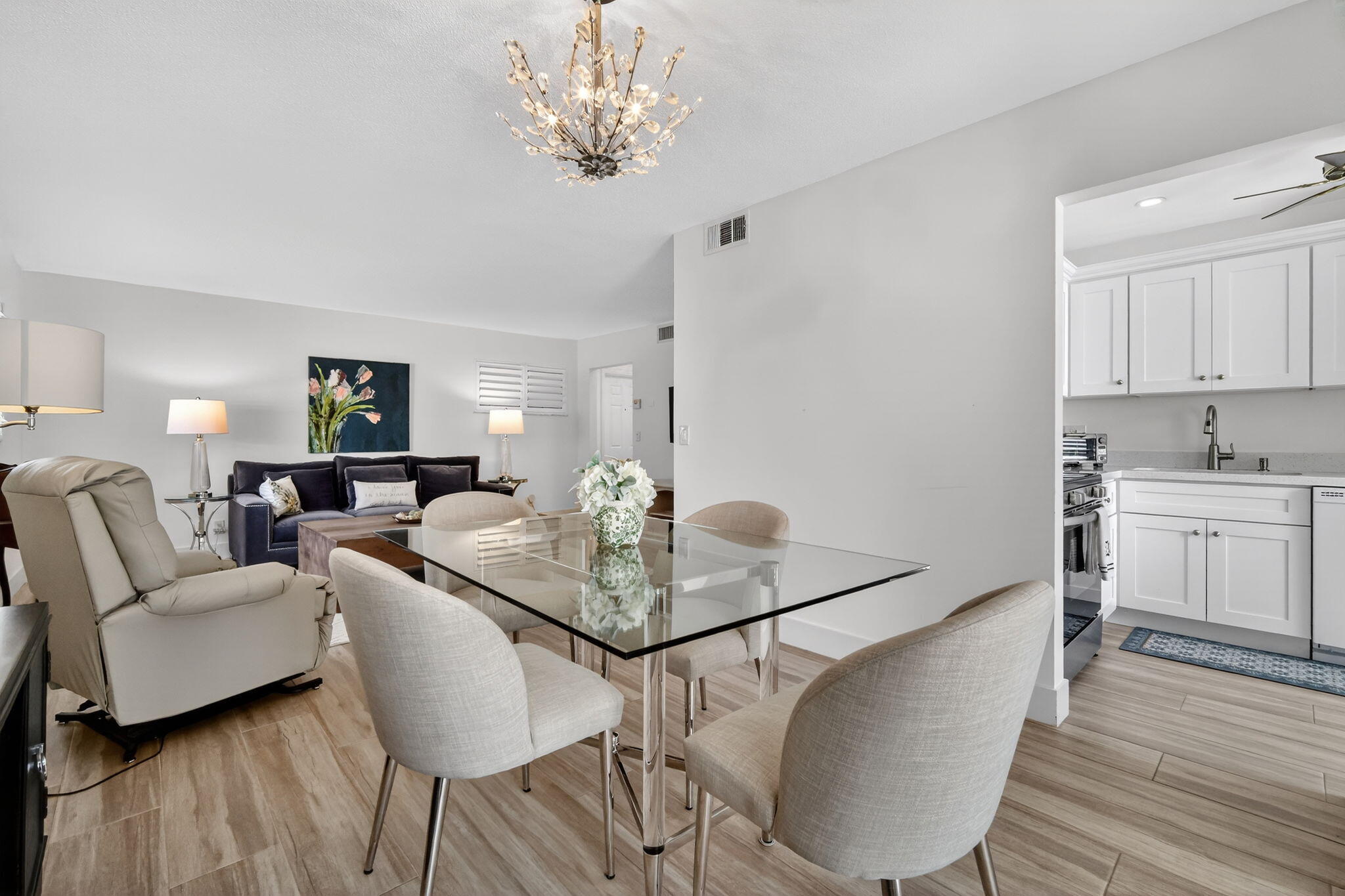 COLONIAL CLUB CONDO SEC 1 - Residential