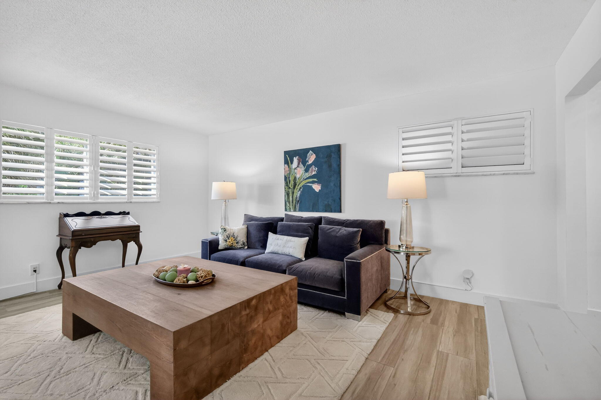 COLONIAL CLUB CONDO SEC 1 - Residential