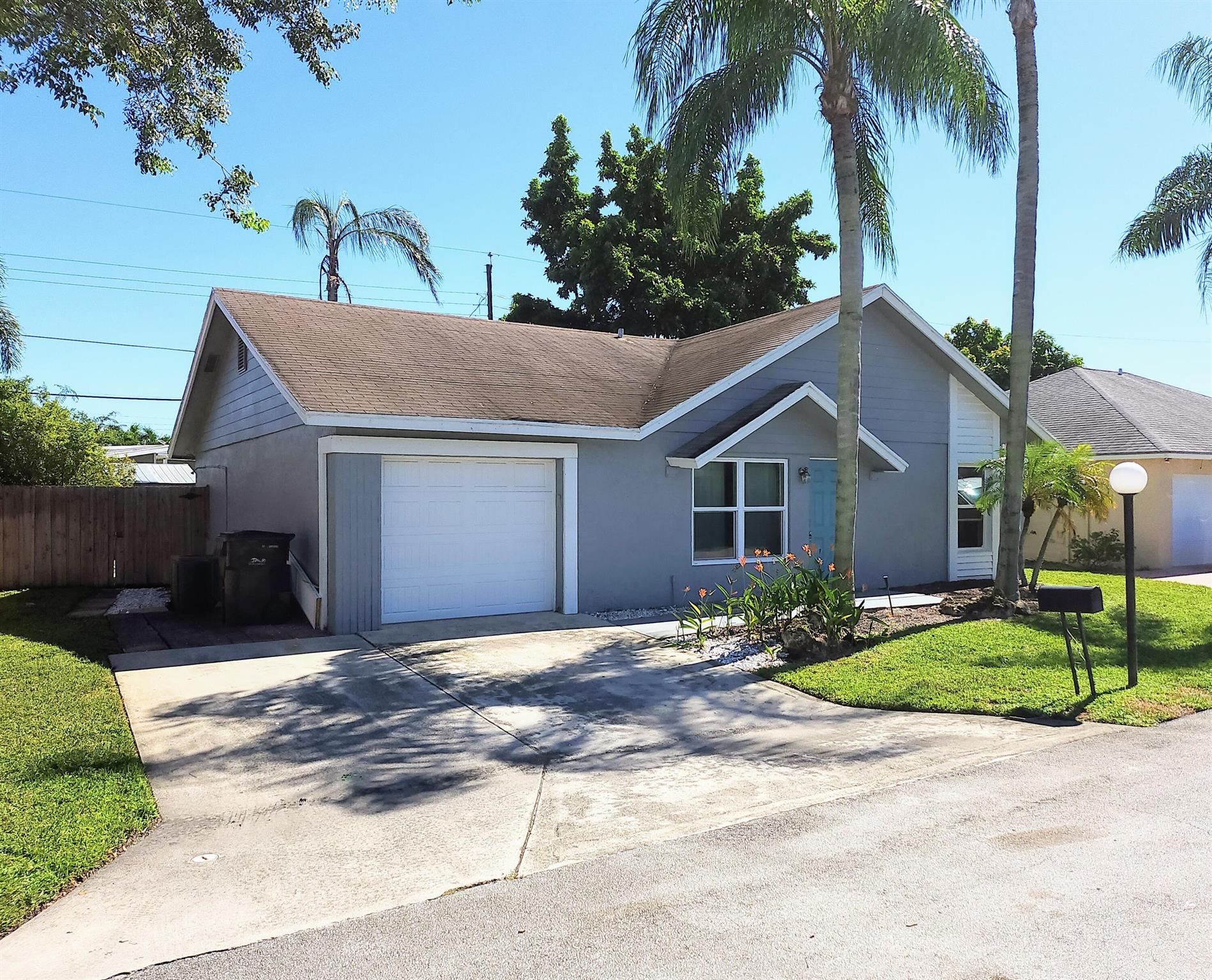 14576 Sunset Pines Drive