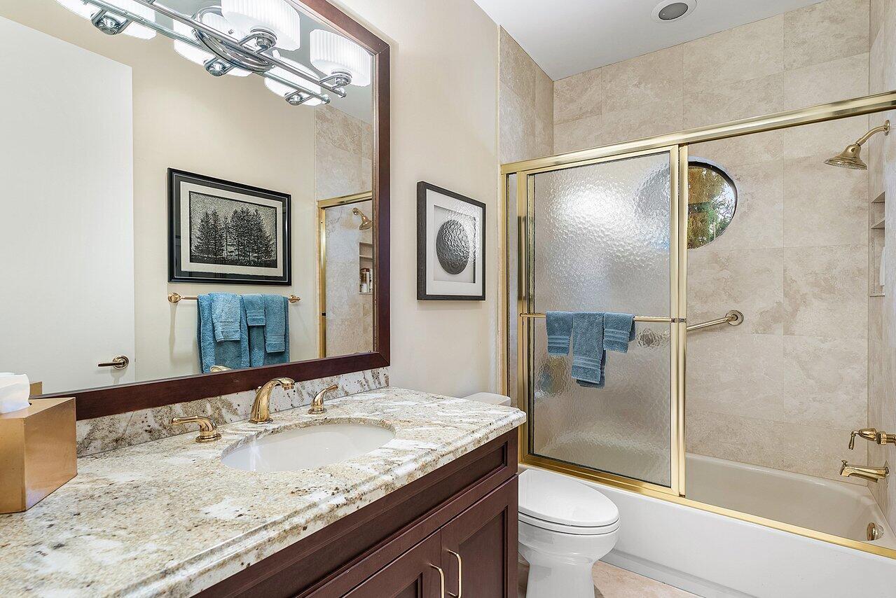 ST ANDREWS COUNTRY CLUB - Residential