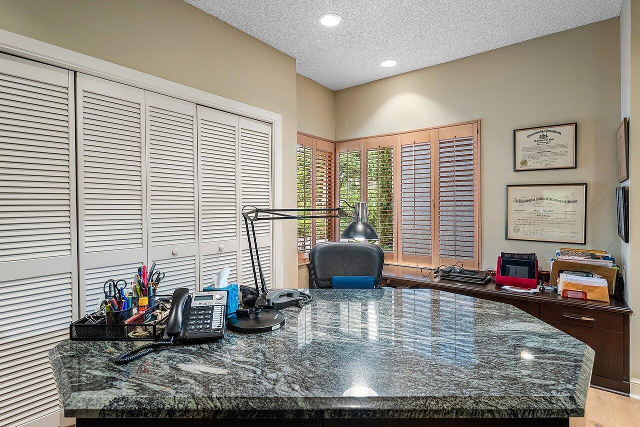 ST ANDREWS COUNTRY CLUB - Residential