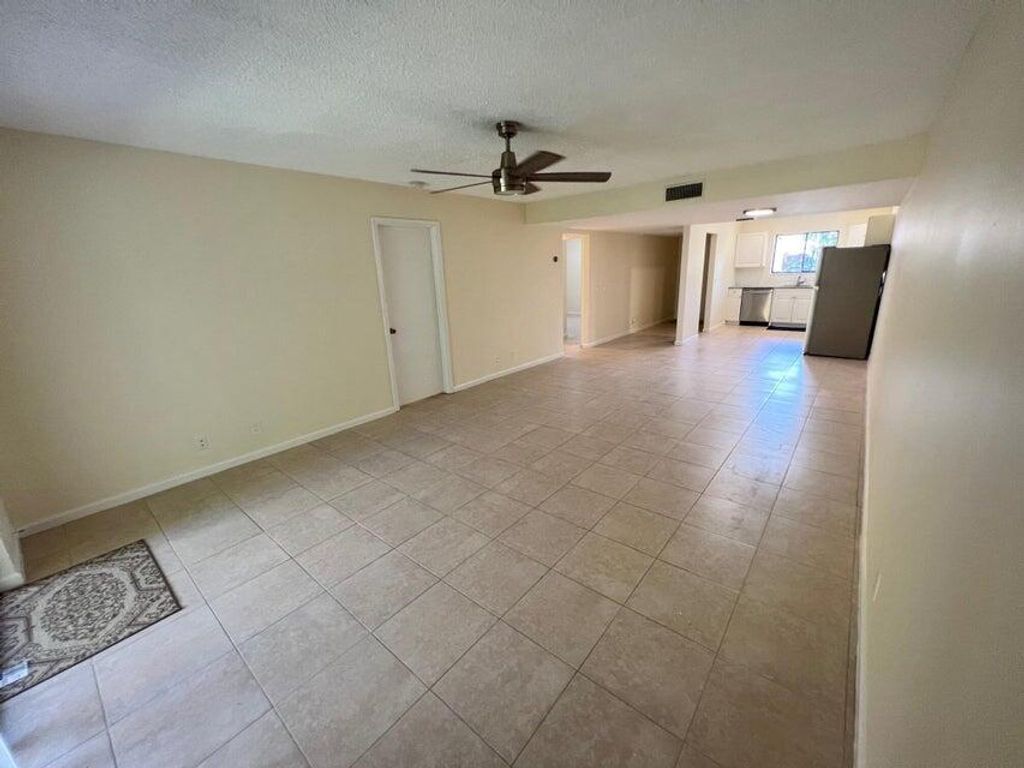 Photo of 1616 S Federal Highway #2, Lake Worth Beach, FL 33460 (MLS # R11033449)
