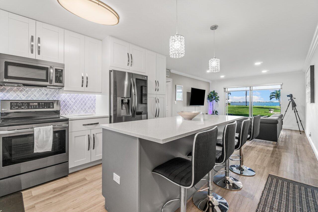 ISLAND TOWERS INC CONDO - Residential Lease