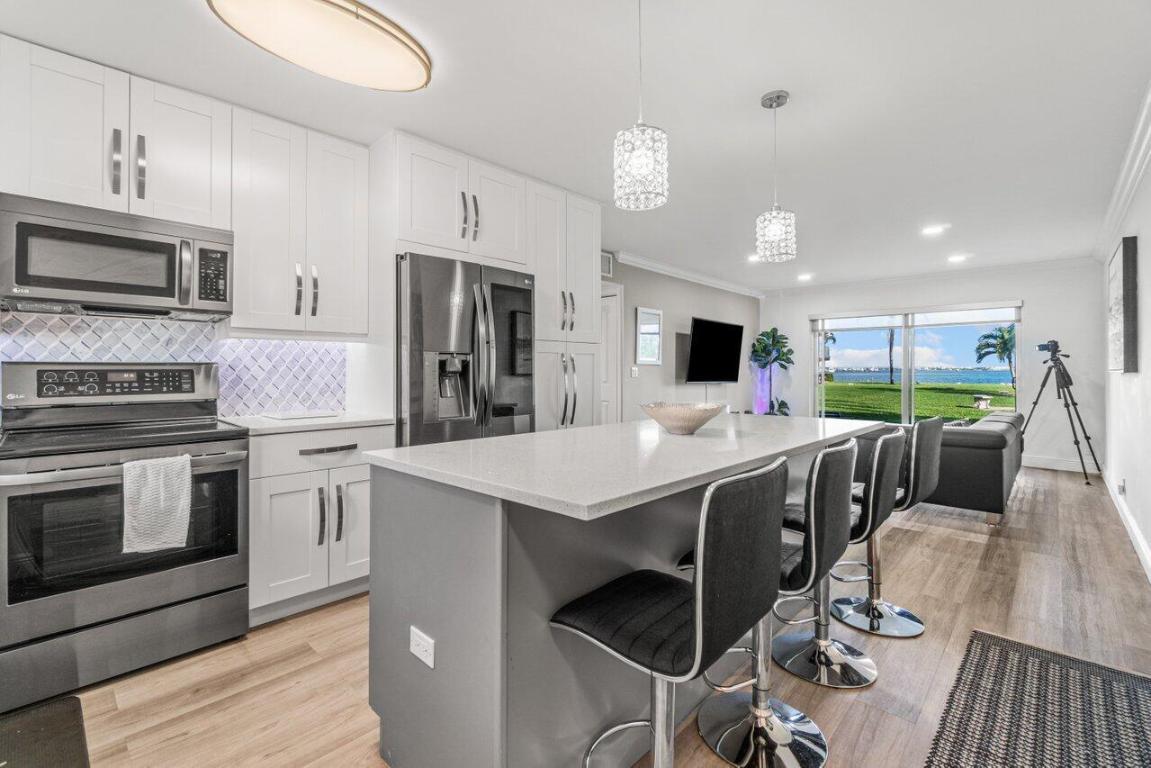 ISLAND TOWERS INC CONDO - Residential Lease