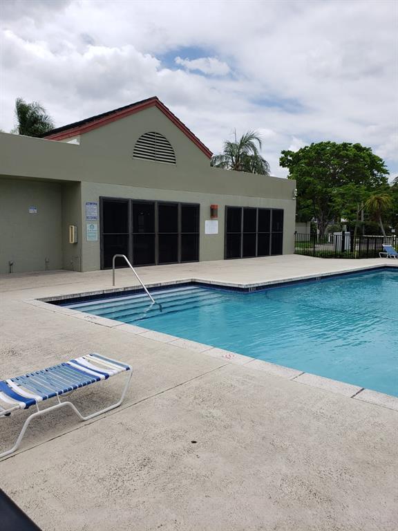 LAKE POINTE 6 CONDO - Residential Lease