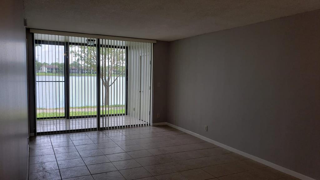 LAKE POINTE 6 CONDO - Residential Lease