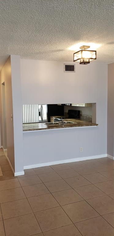 LAKE POINTE 6 CONDO - Residential Lease