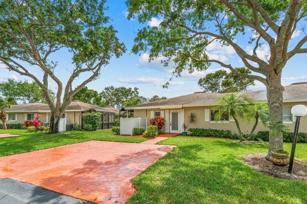 Photo of 8756 Rheims Road, Boca Raton, FL 33496 (MLS # R10784731)