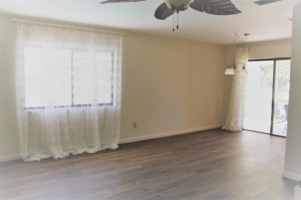 HOLIDAY PINES SUBDIVISION PHASE I - Residential