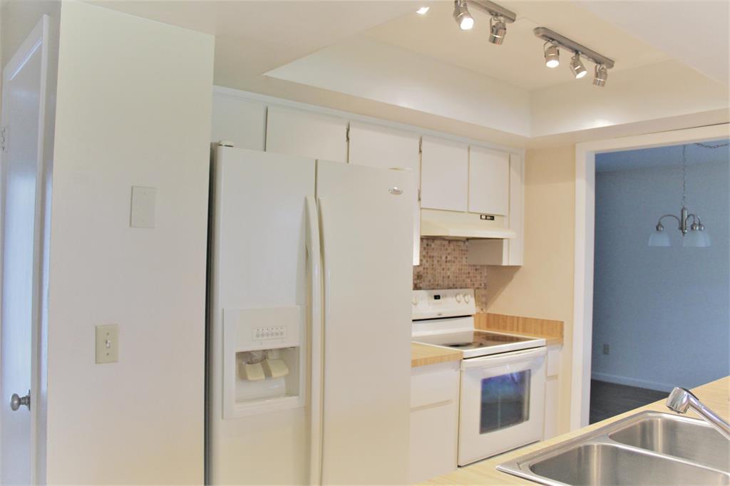 HOLIDAY PINES SUBDIVISION PHASE I - Residential