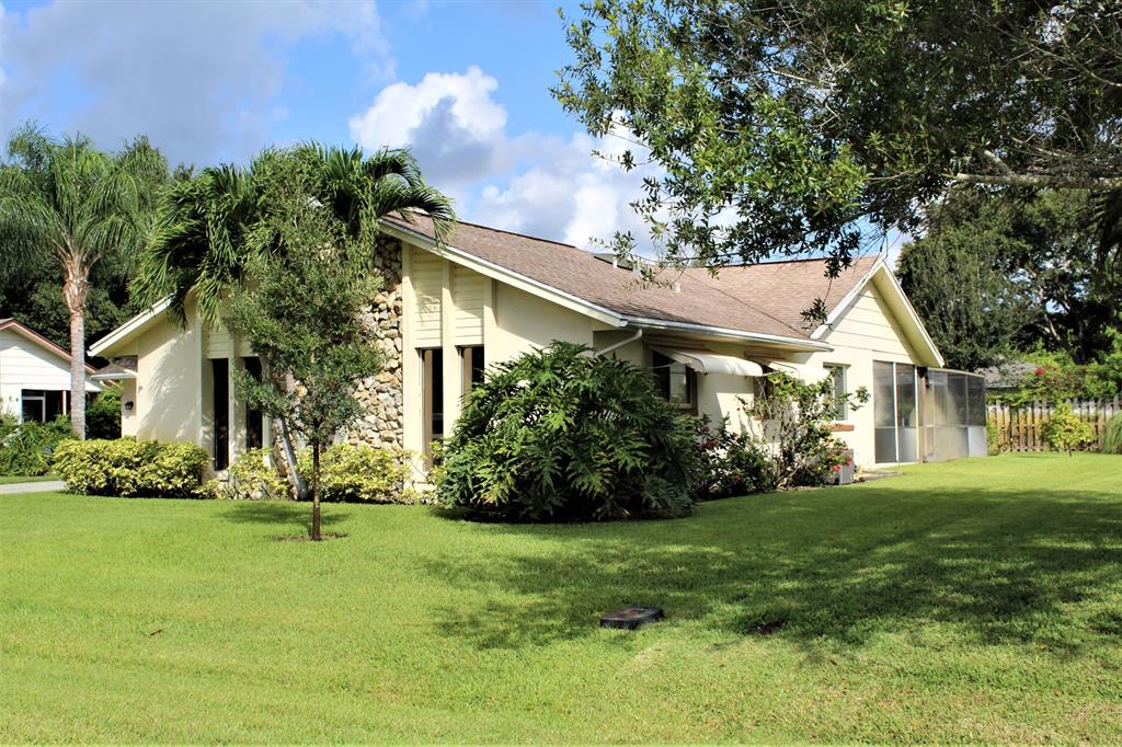 HOLIDAY PINES SUBDIVISION PHASE I - Residential