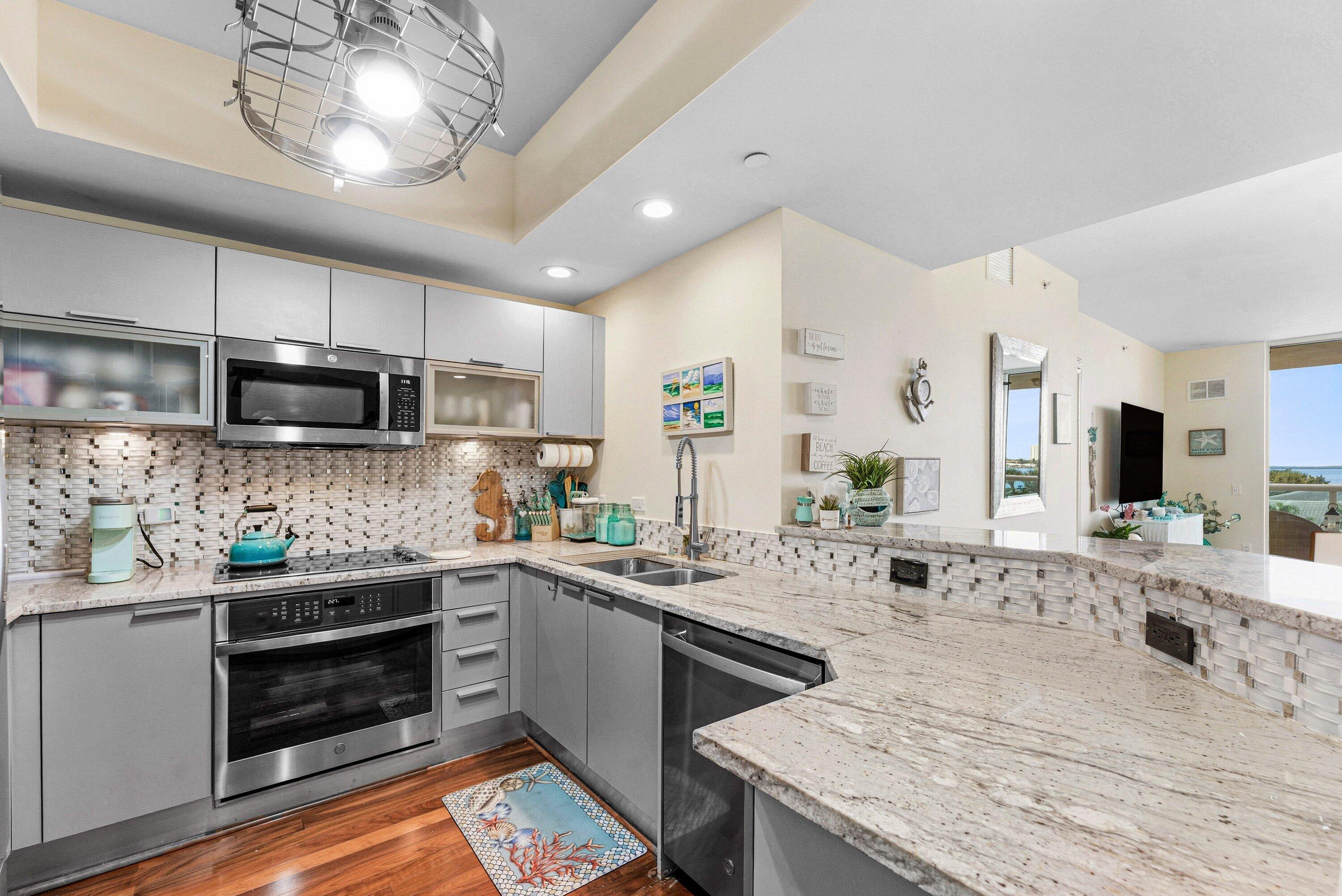 2650 Lake Shore Drive 301