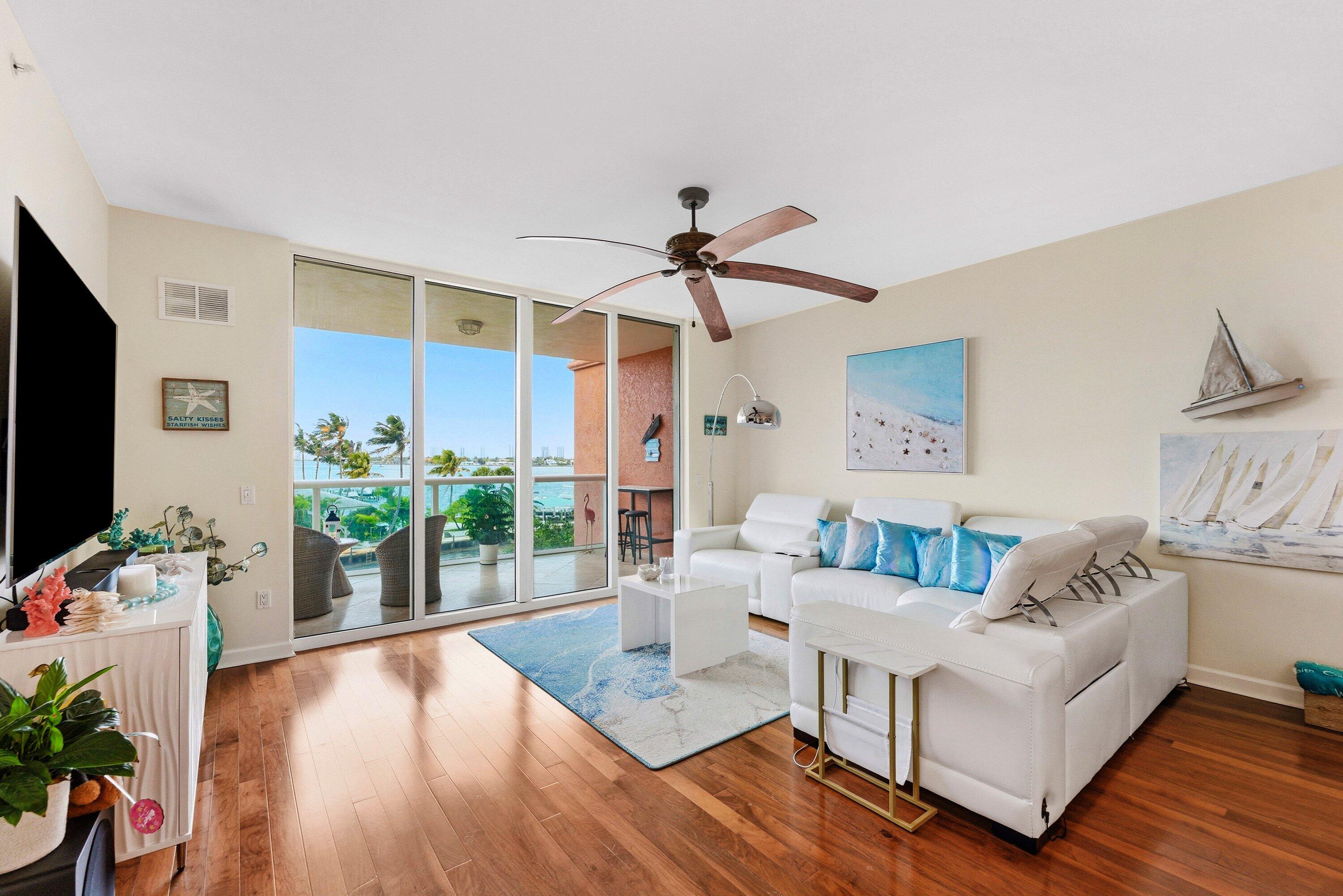 2650 Lake Shore Drive 301