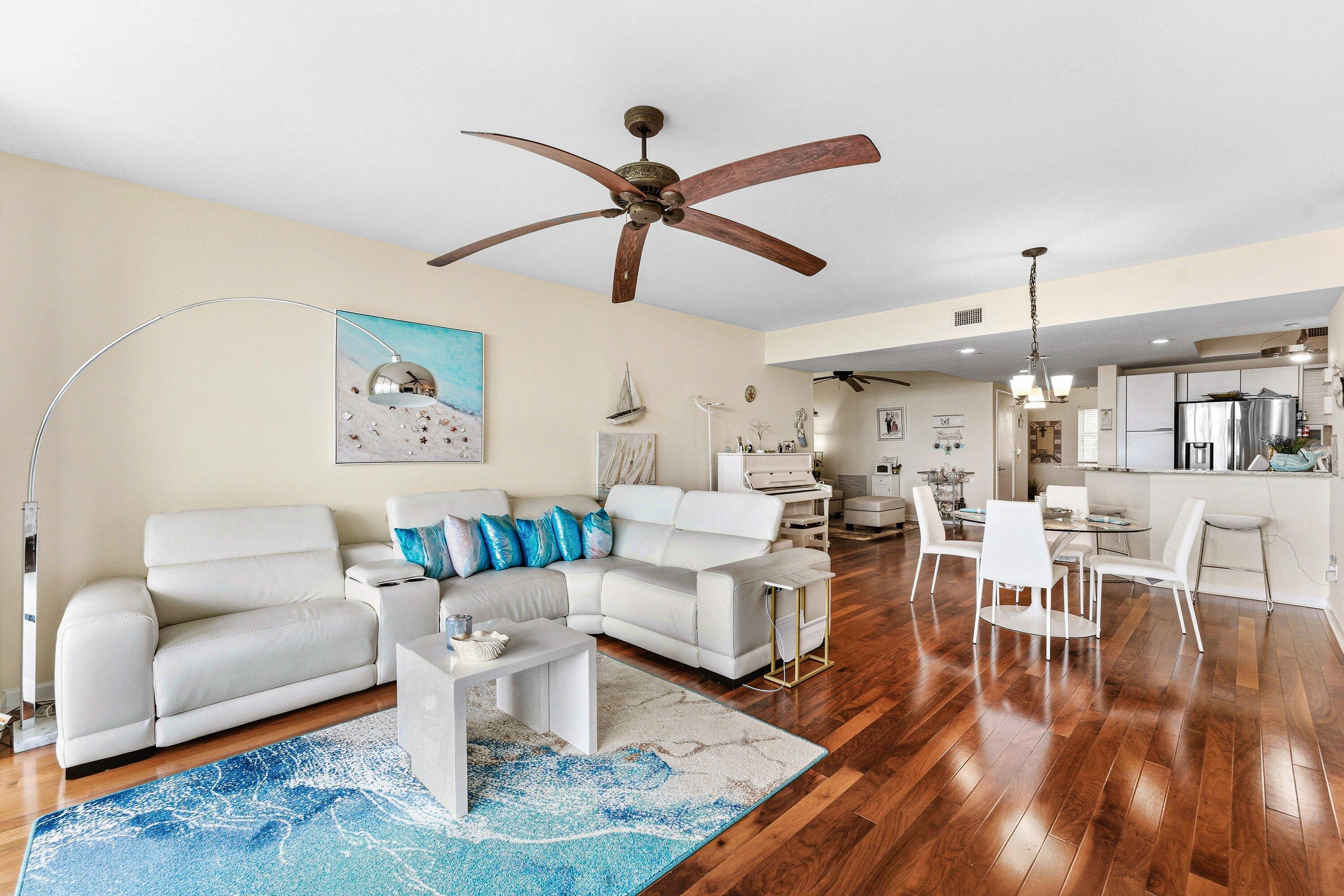 MARINA GRANDE RIVIERA BEACH CONDO - Residential