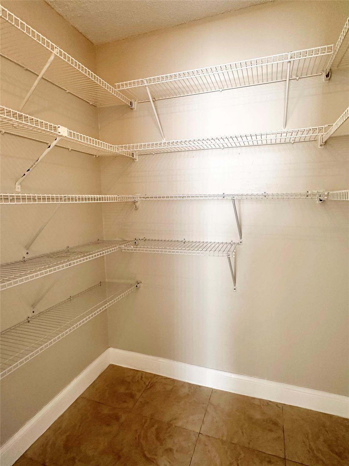 Lakes Of Jacaranda Condo - Residential Lease