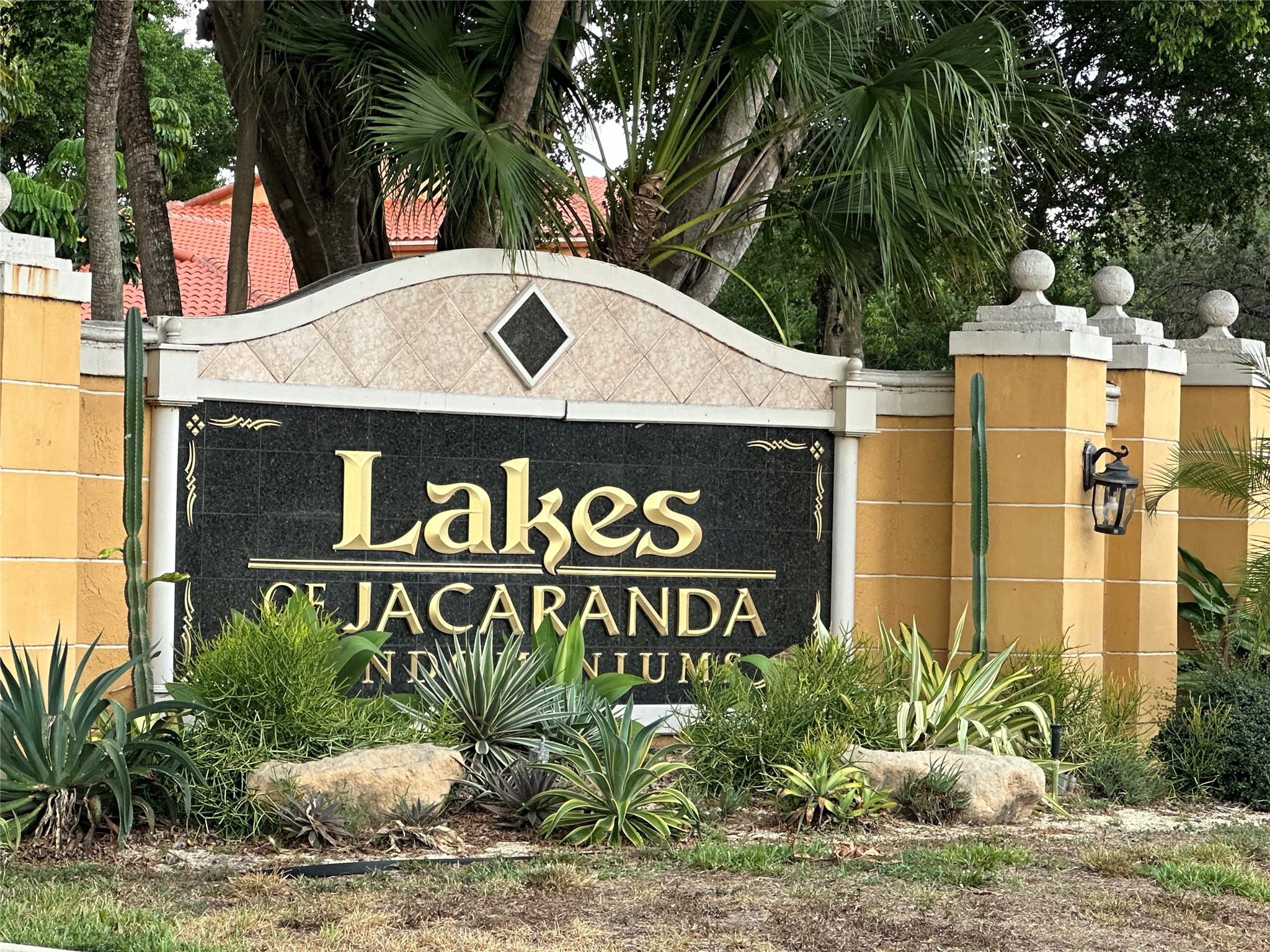Lakes Of Jacaranda Condo - Residential Lease