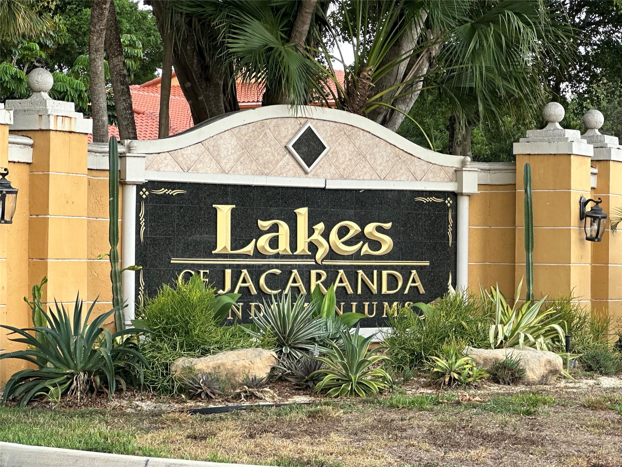 Lakes Of Jacaranda Condo - Residential Lease