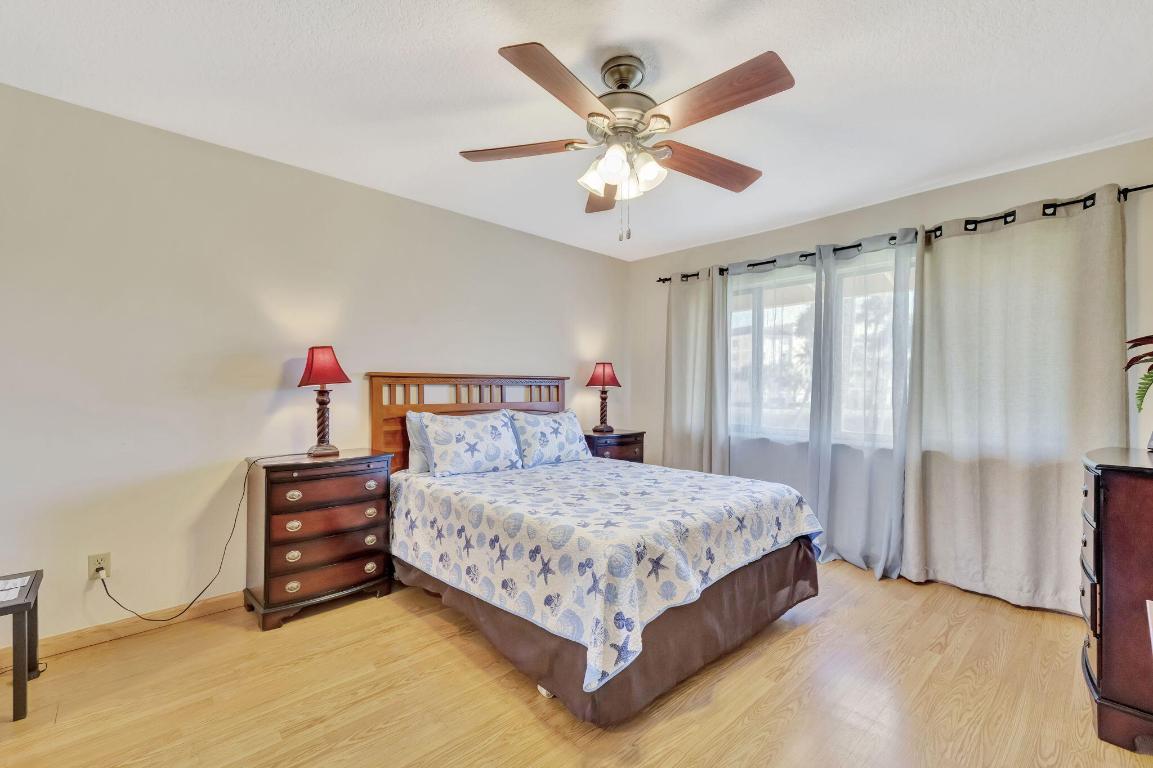 OCEAN VILLAGE - Residential