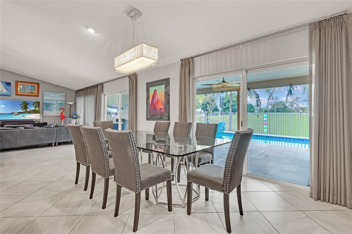 Oaks at Woodmont - Residential