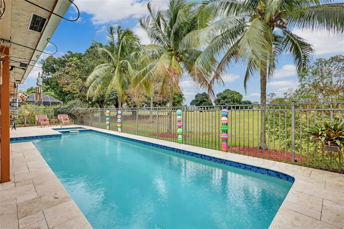 Oaks at Woodmont - Residential