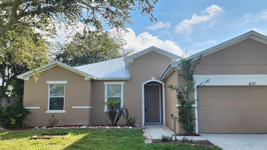3 BR 2 BA 2 CG in central PSL. Tile throughout. Split plan with open concept. Close to shopping and schools. Easy access to St Lucie West and I95. First, Last and Security is required. Available now.