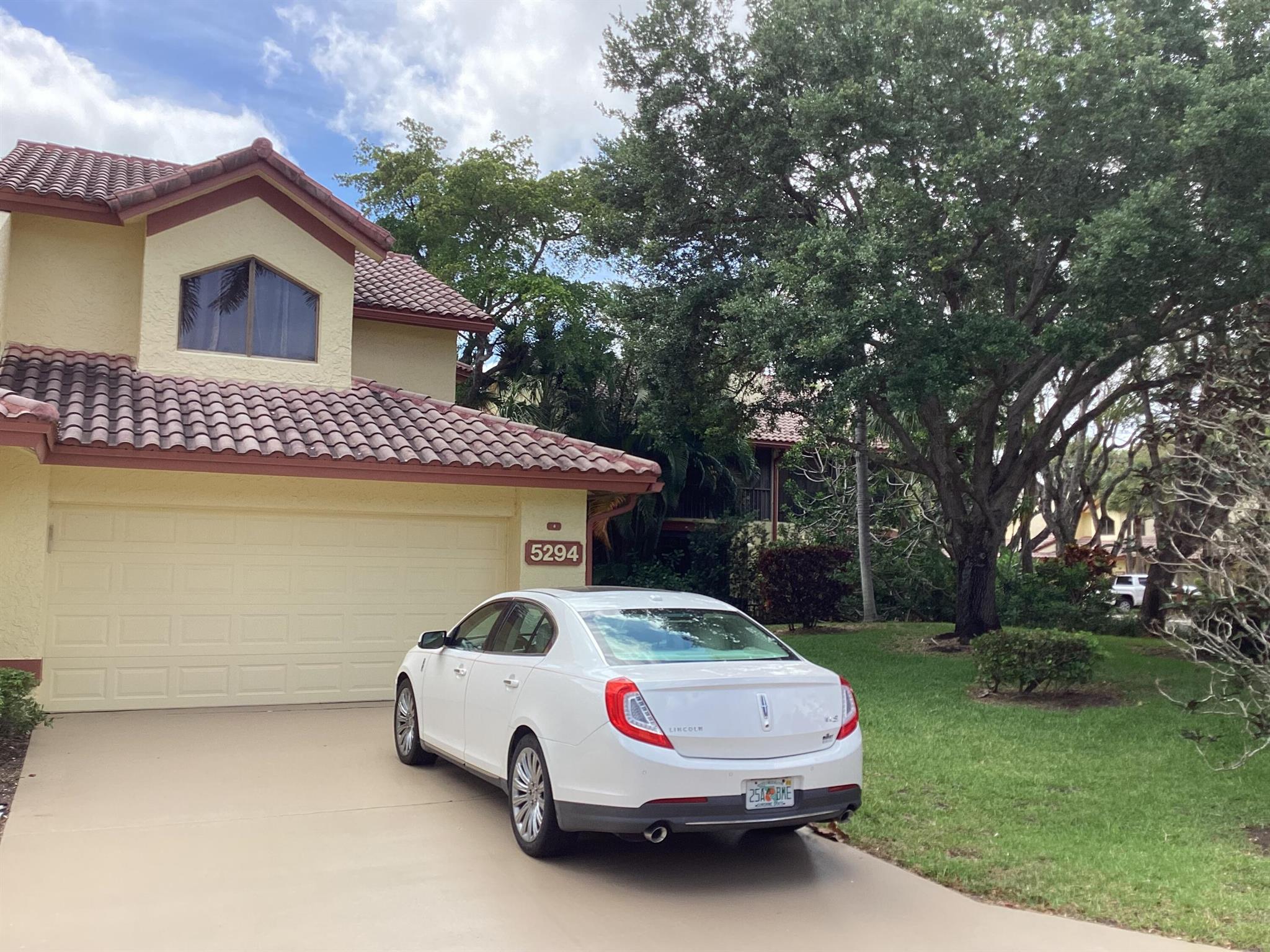 5294 Tenth Fairway Drive 4