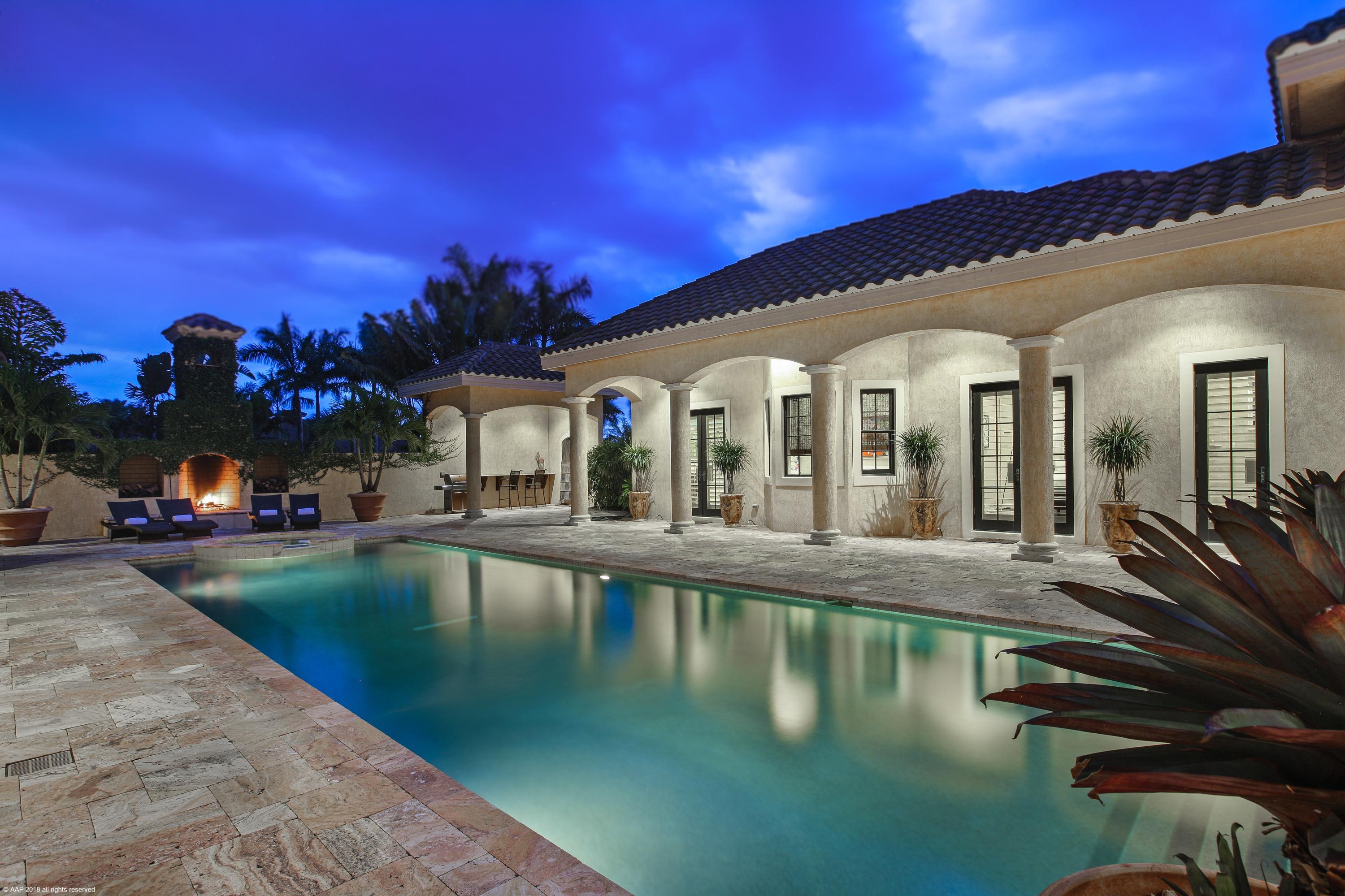 PALM BEACH POINT - Residential