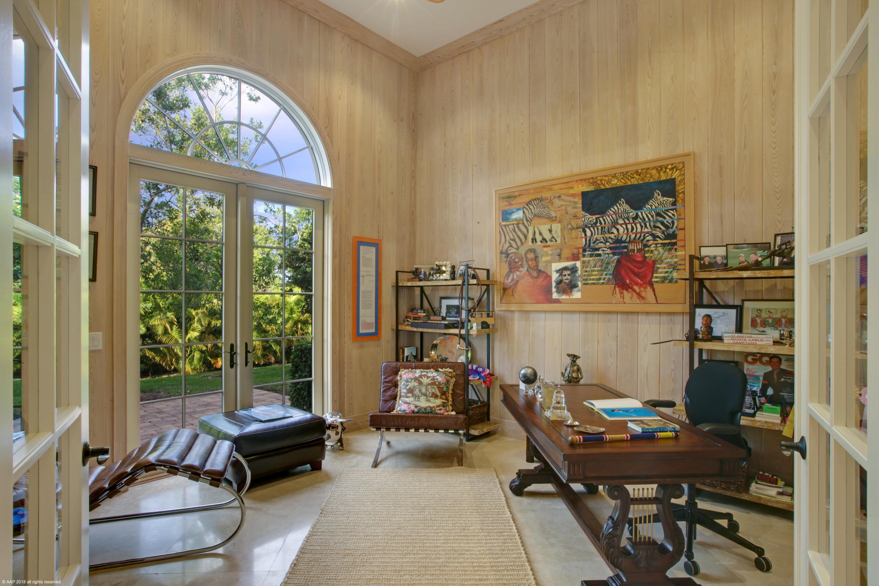 PALM BEACH POINT - Residential