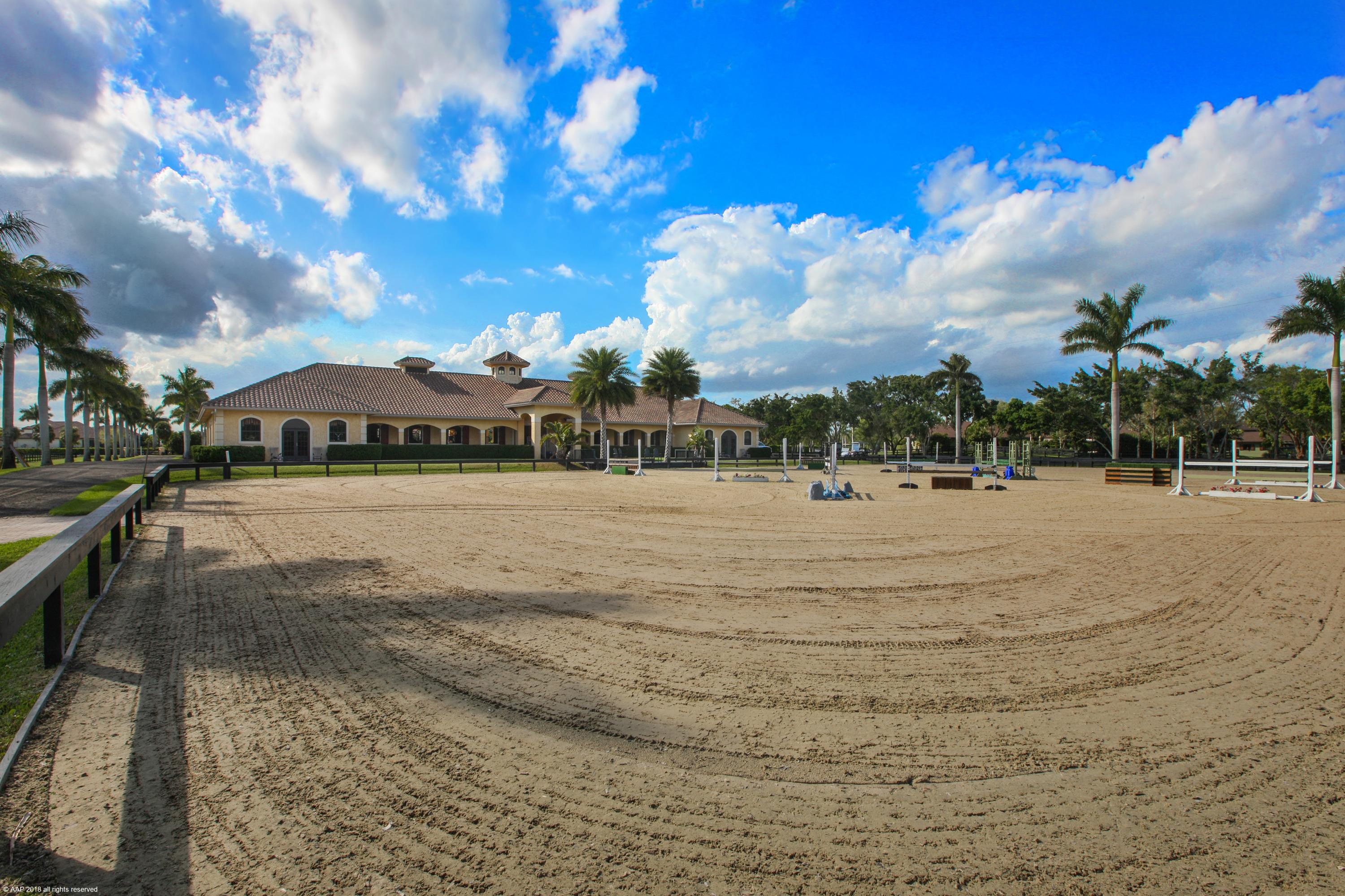 PALM BEACH POINT - Residential