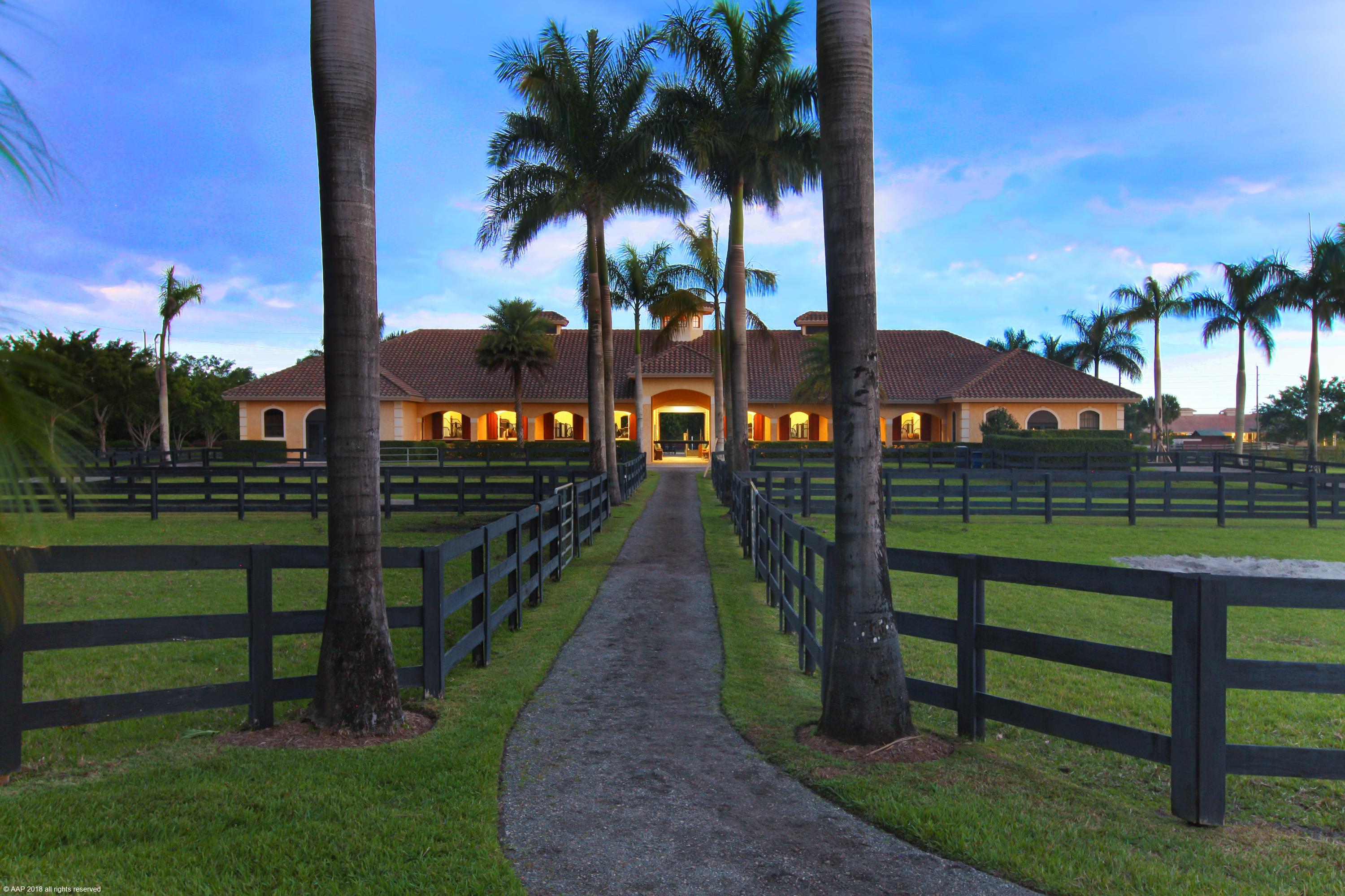 PALM BEACH POINT - Residential