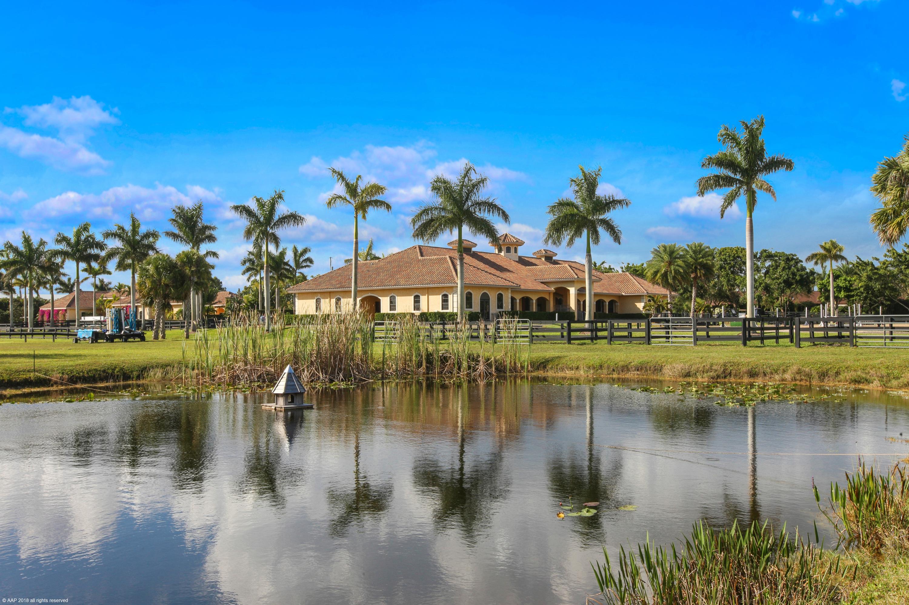 PALM BEACH POINT - Residential