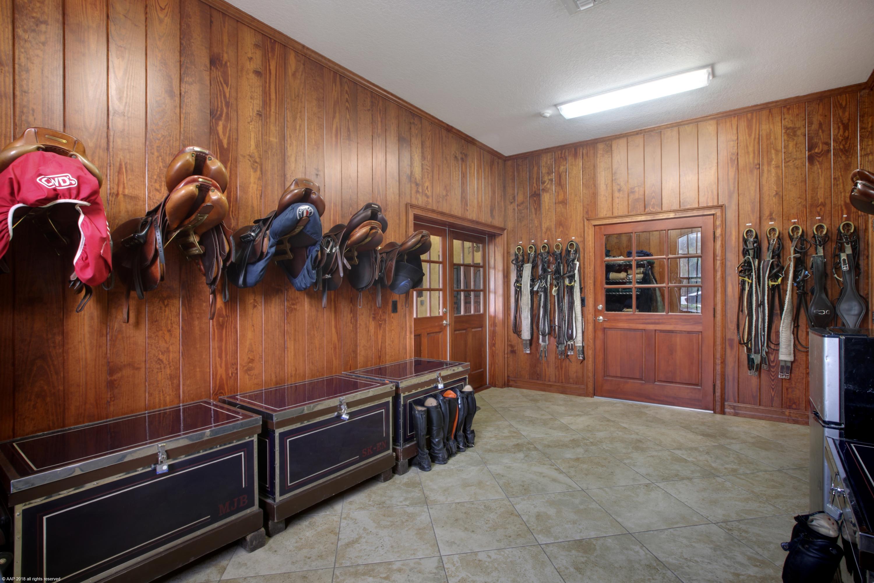 PALM BEACH POINT - Residential