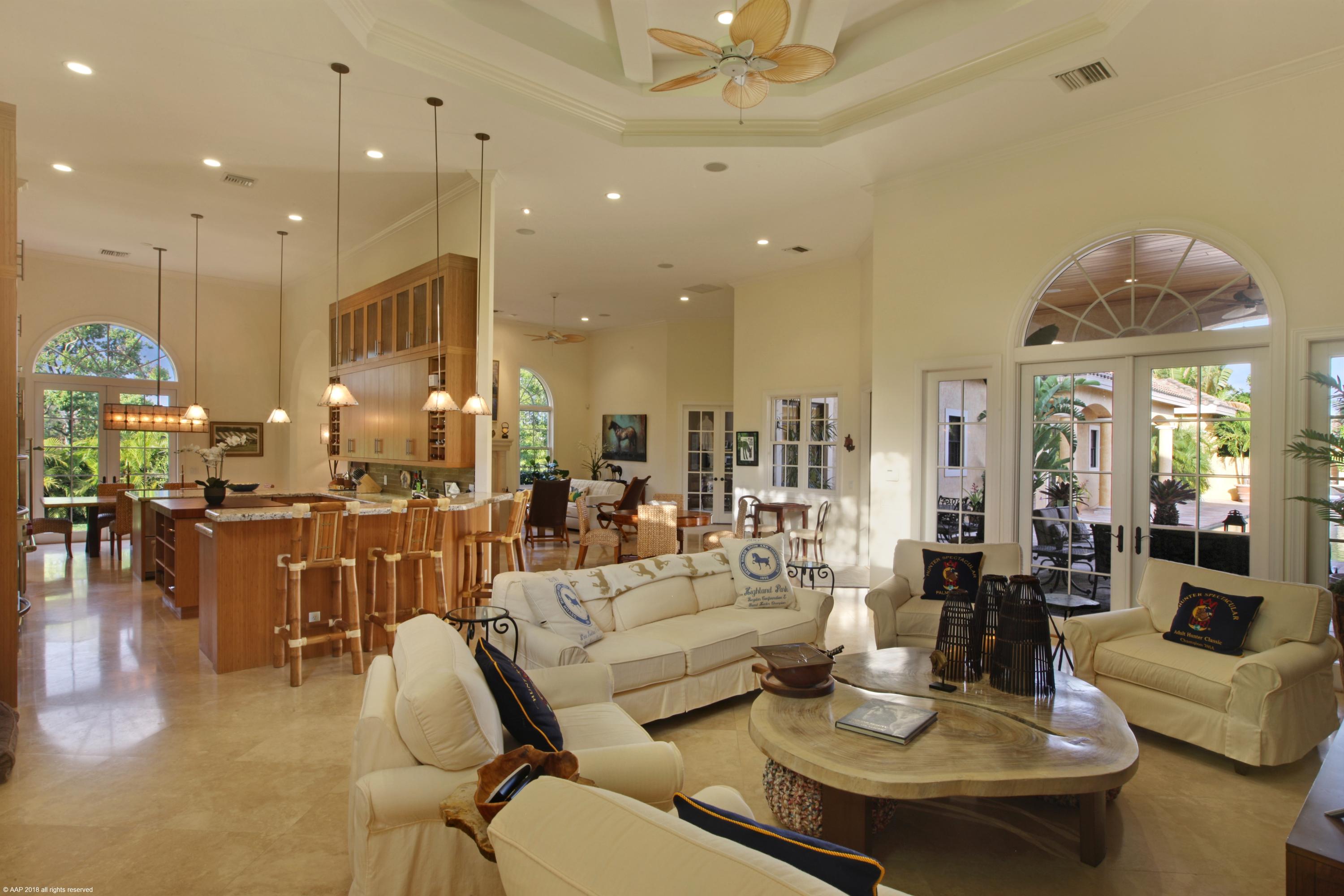 PALM BEACH POINT - Residential