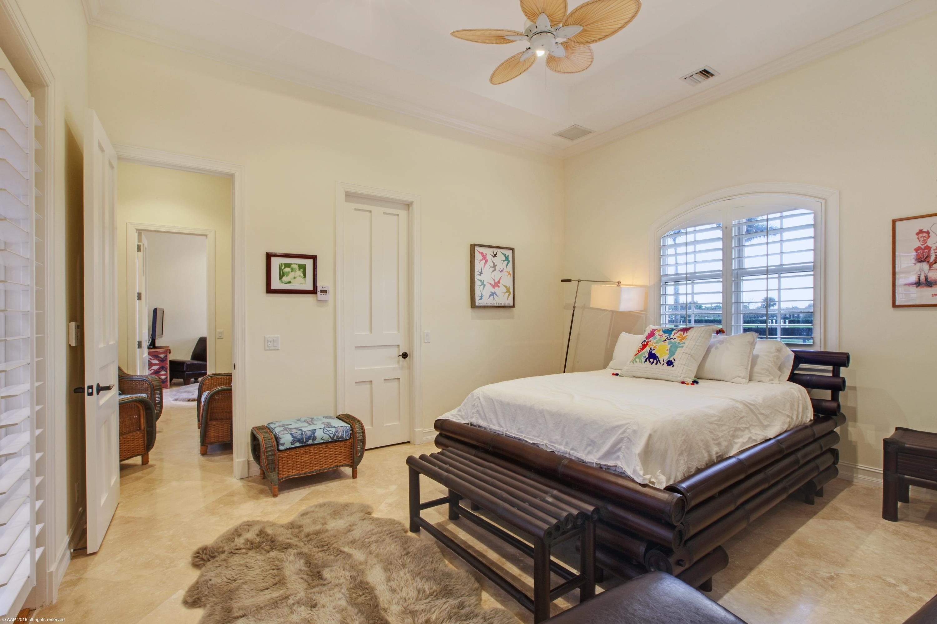 PALM BEACH POINT - Residential