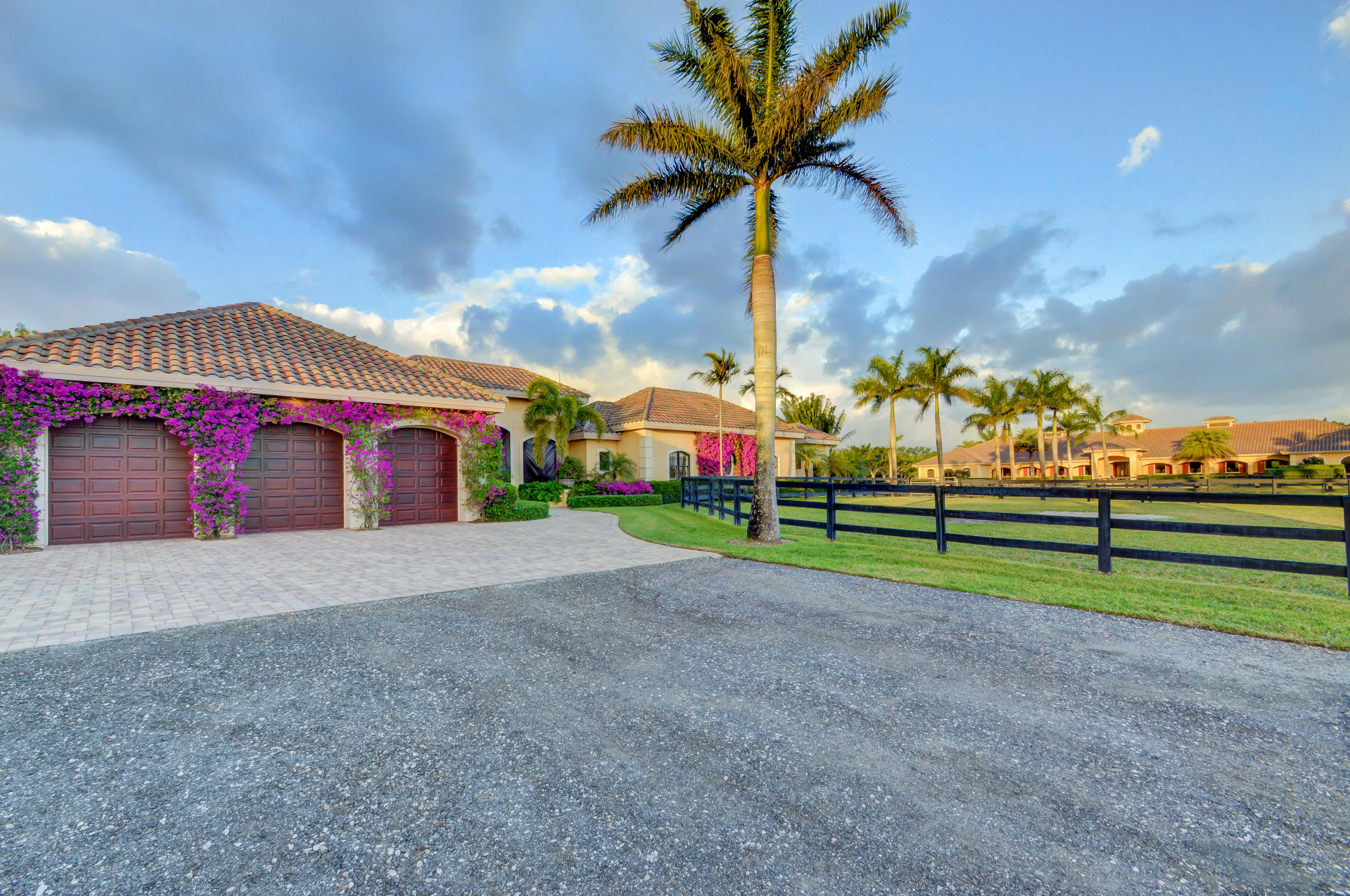 PALM BEACH POINT - Residential