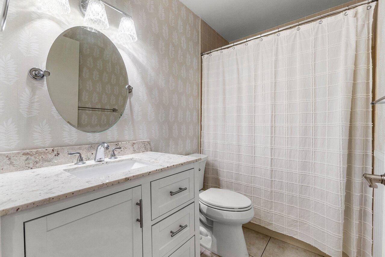 HALF MOON BAY CONDO - Residential