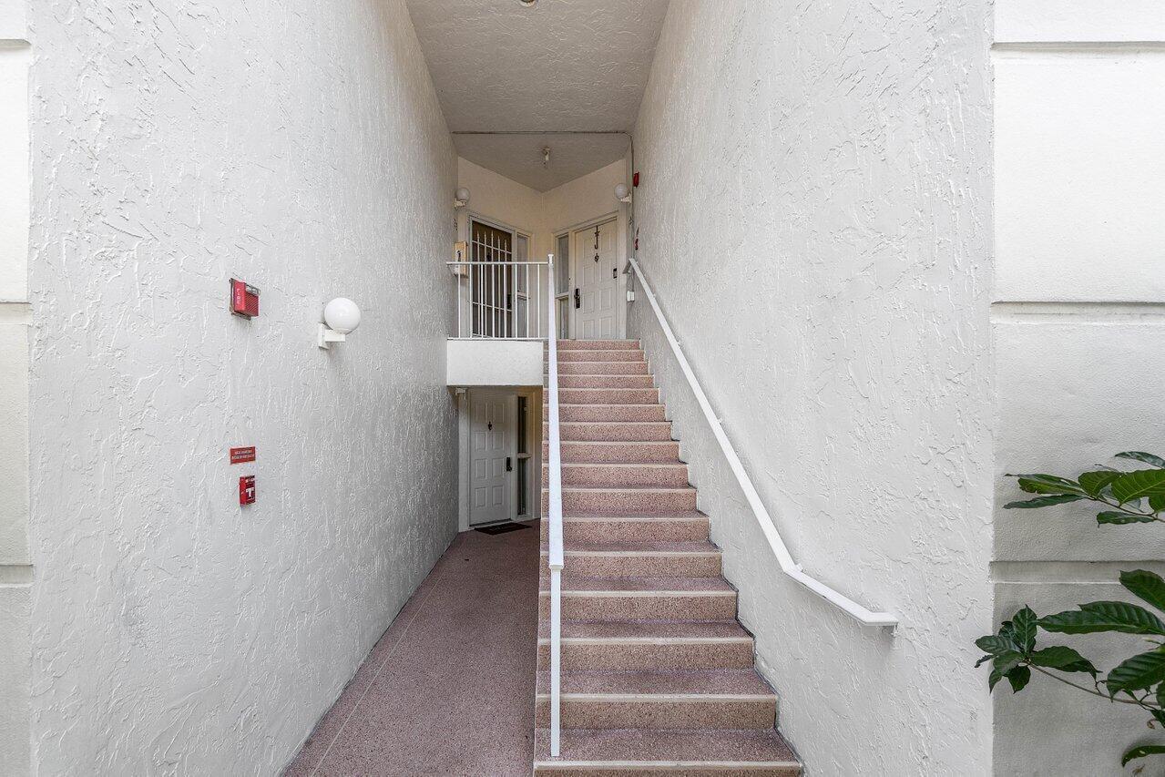 HALF MOON BAY CONDO - Residential
