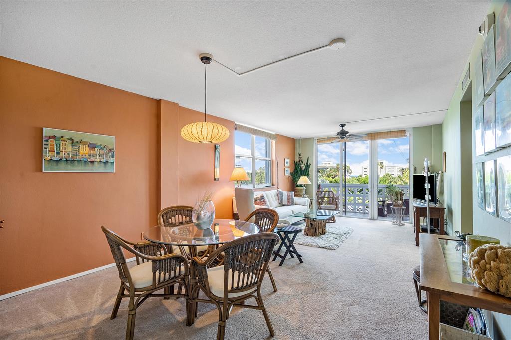 ROYAL SAXON - Residential