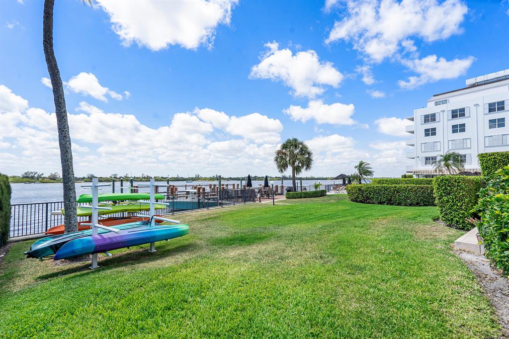 ROYAL SAXON - Residential