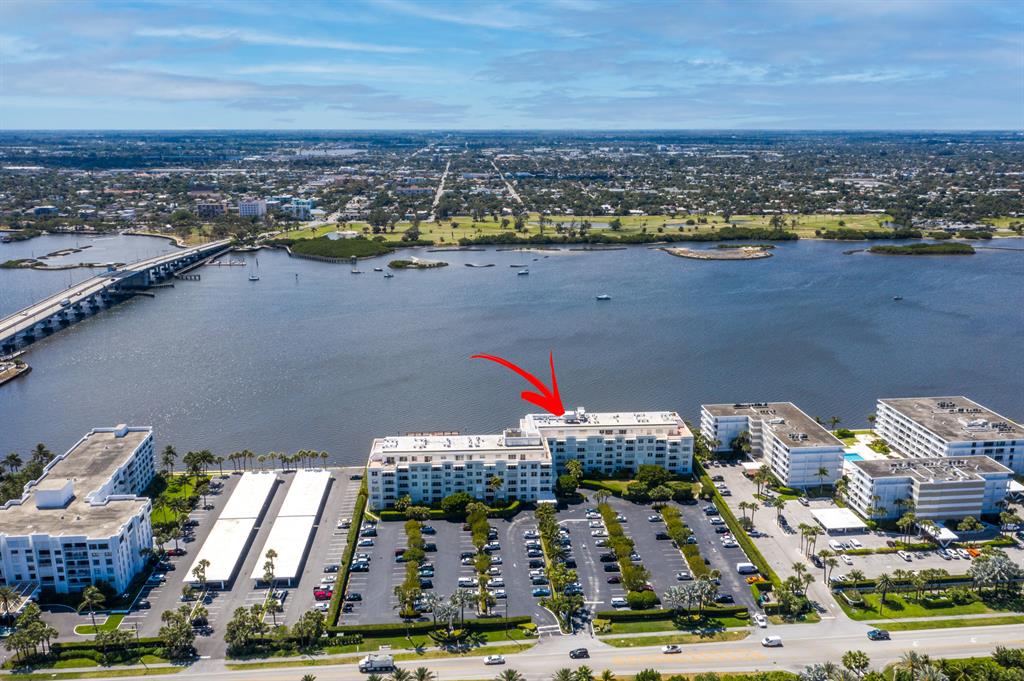 ROYAL SAXON - Residential