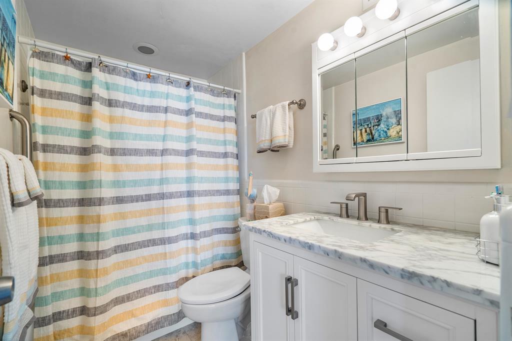 ROYAL SAXON - Residential