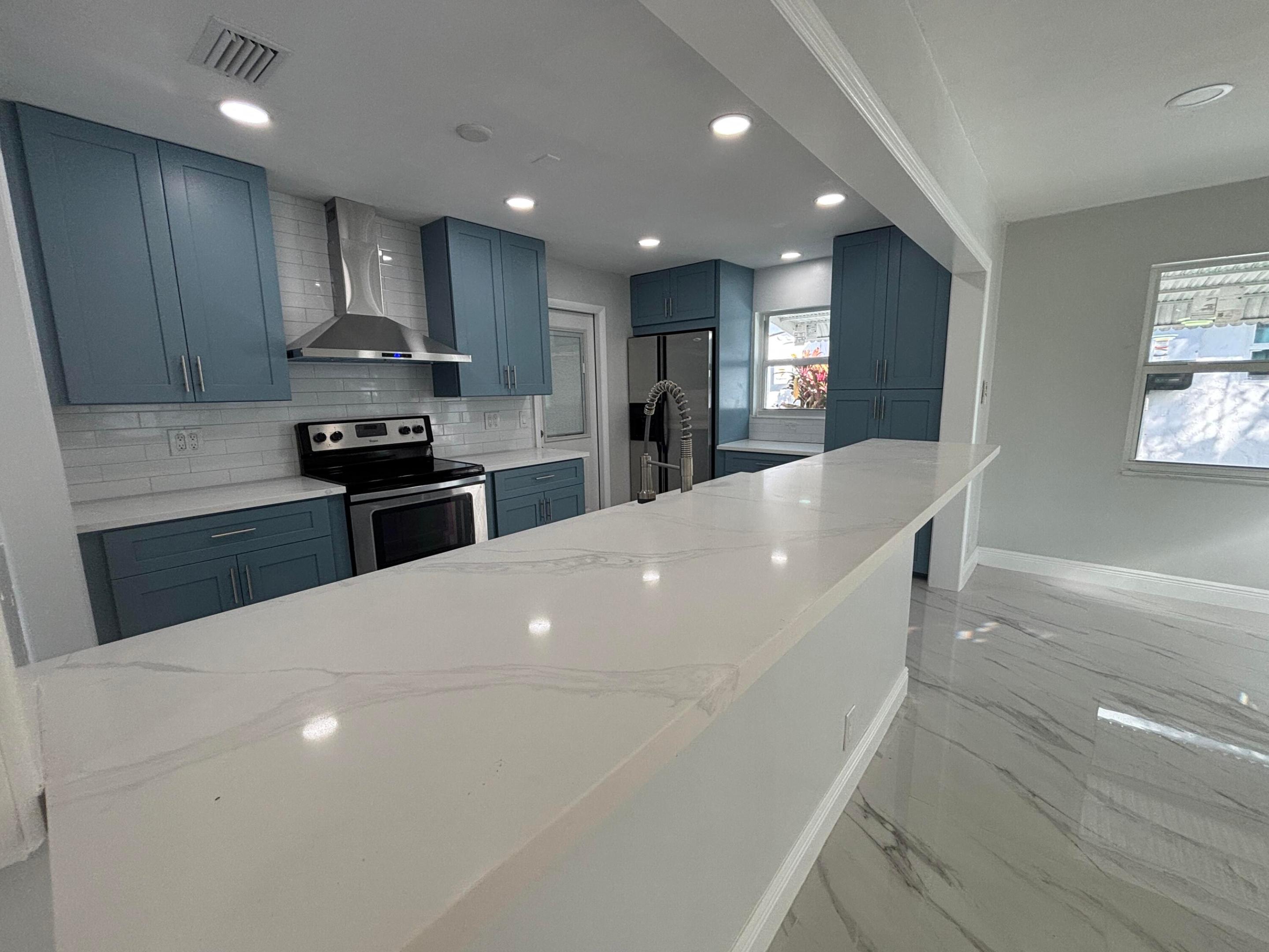 PALM BEACH LEISUREVILLE - Residential Lease