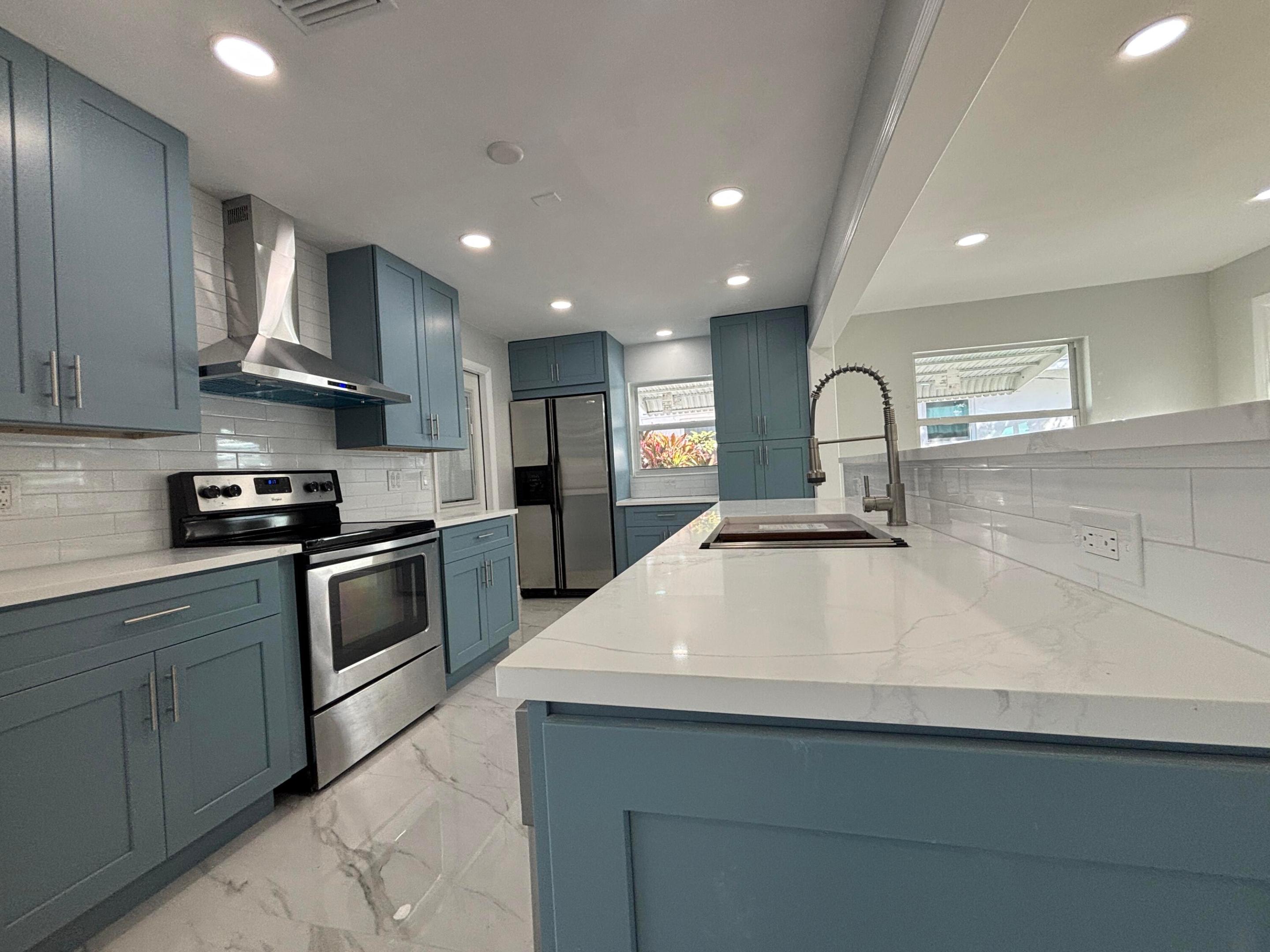 PALM BEACH LEISUREVILLE - Residential Lease