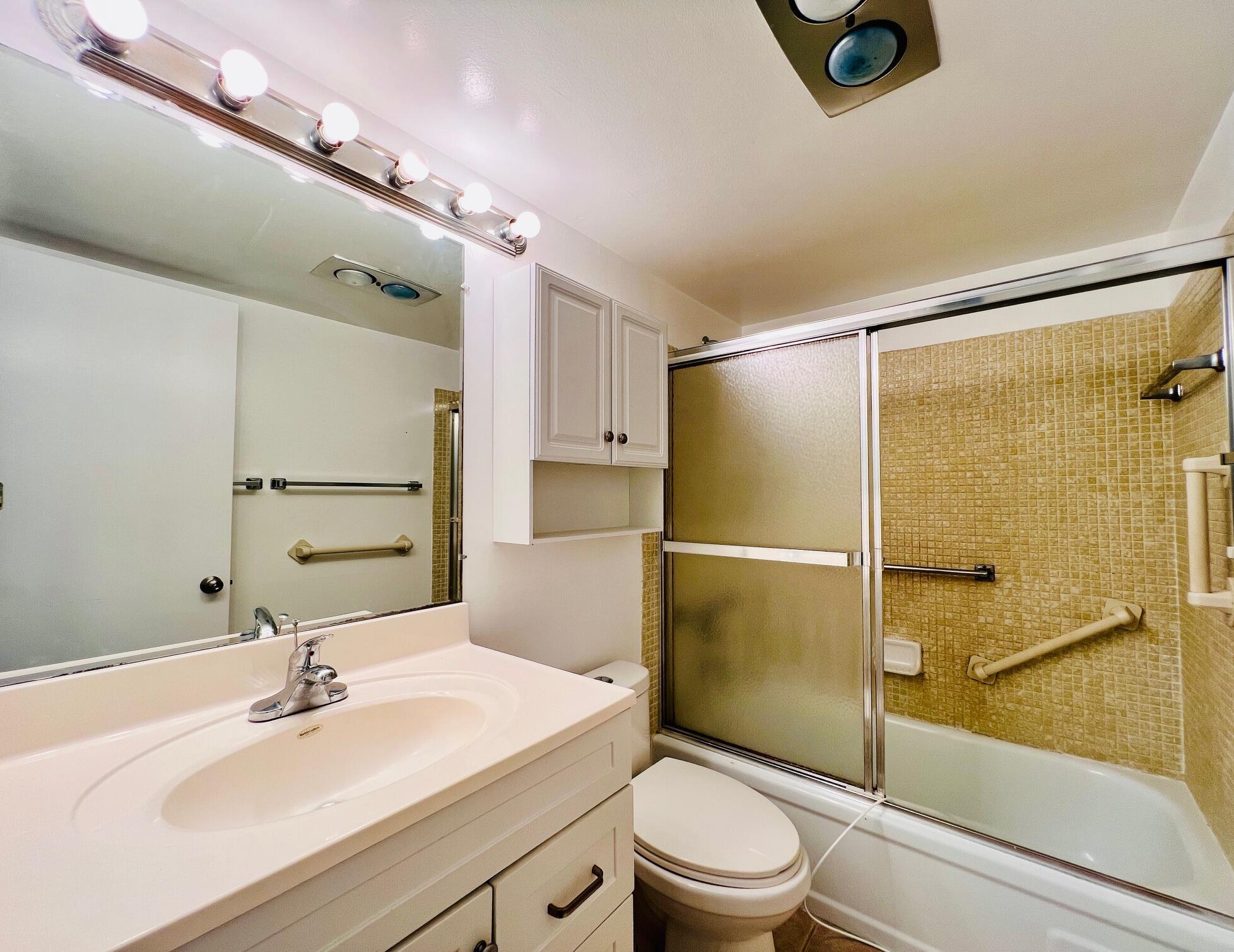 CENTURY VILLAGE - CAMDEN - Residential