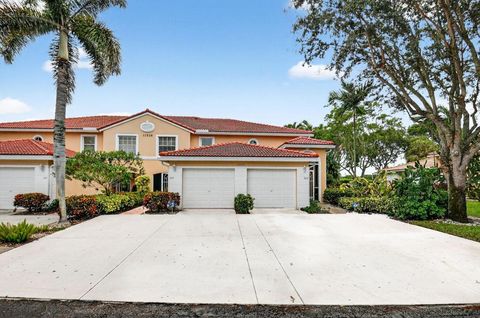 Photo of 12528 Crystal Pointe Drive #202, Boynton Beach, FL 33437 (MLS # R11131478)