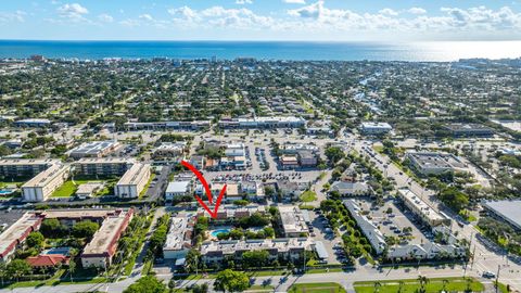 A home in Deerfield Beach