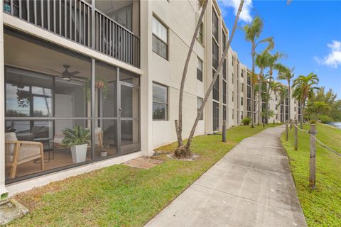 A home in Oakland Park